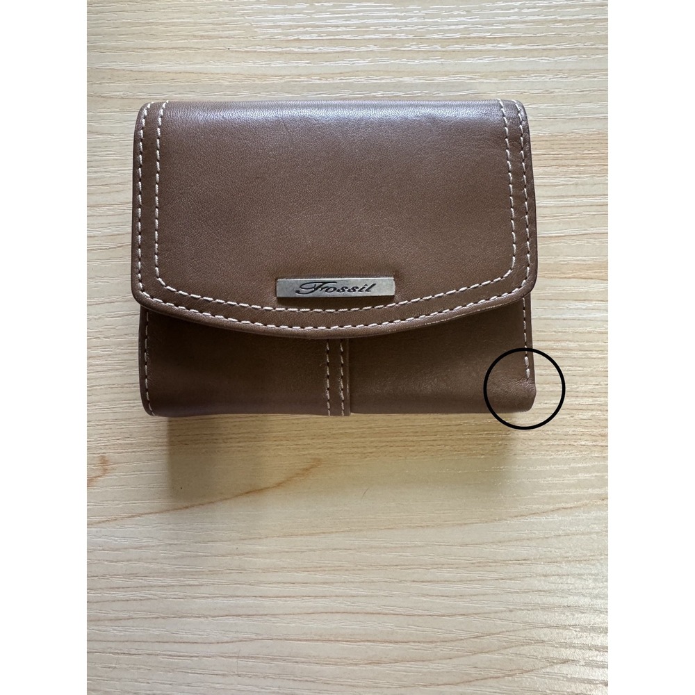 Fossil Women Brown Leather Trifold Wallet Small Coin Pocket Compact